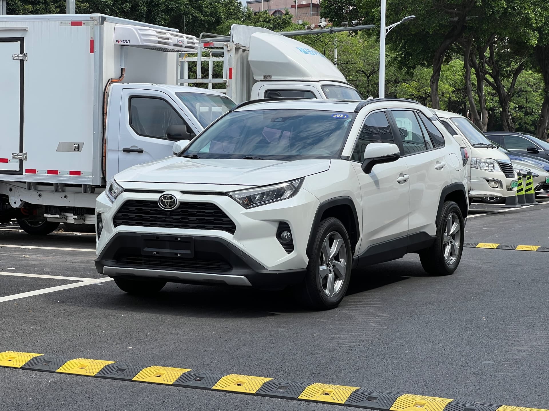 2020 Toyota RAV4 voiture d'occasion à vendre